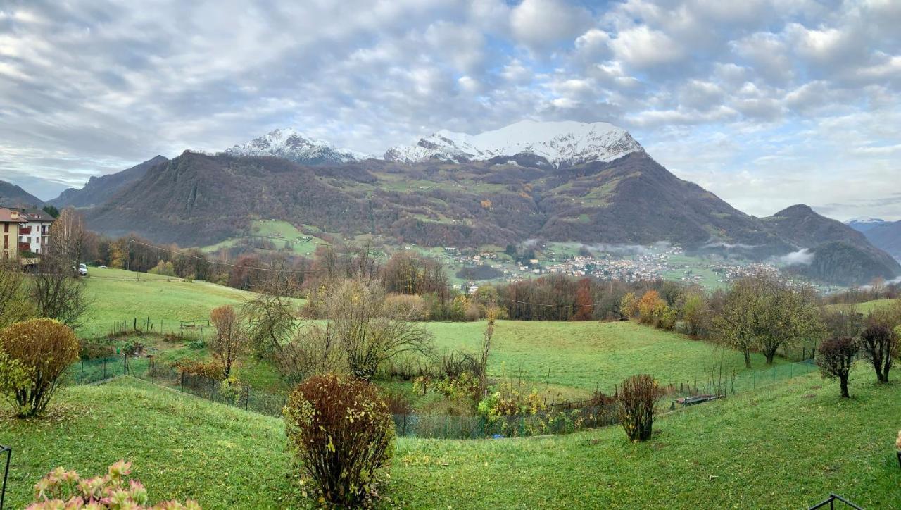 بارزيو Appartamento Con Vista Sulle Grigna المظهر الخارجي الصورة